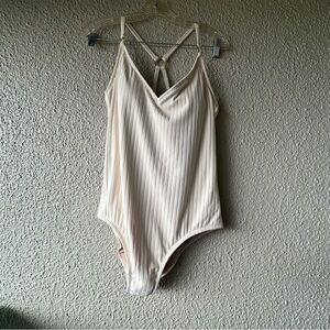 Kona Sol Women's Wide Ribbed Ring Medium Coverage One Piece Swimsuit Large NWT